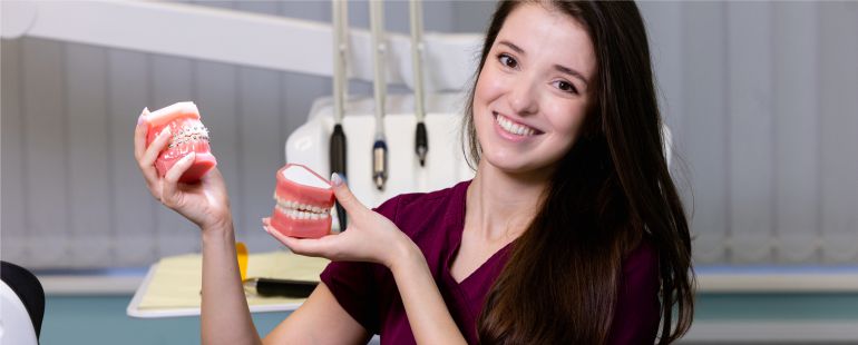 General Vs. Cosmetic Dentistry: How They Are Different but Can Work Together
