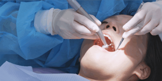 Is tooth extraction painful?